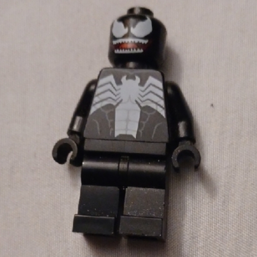 4/$80 Lego Super Heroes Black Venom Minifigure